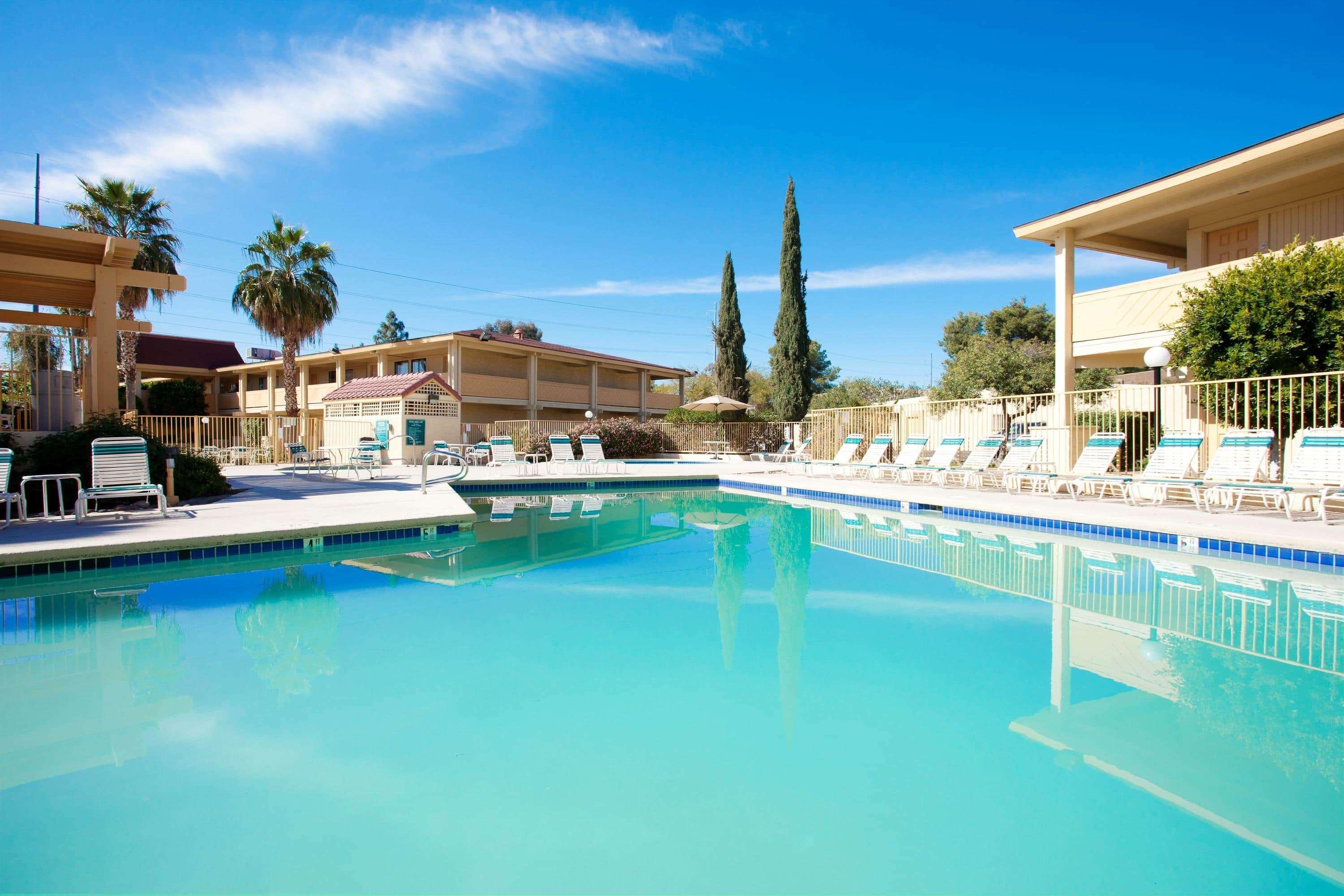 La Quinta By Wyndham North Hotel