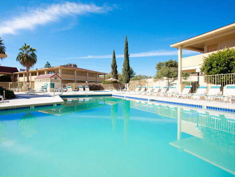 Hotel La Quinta By Wyndham North 3*