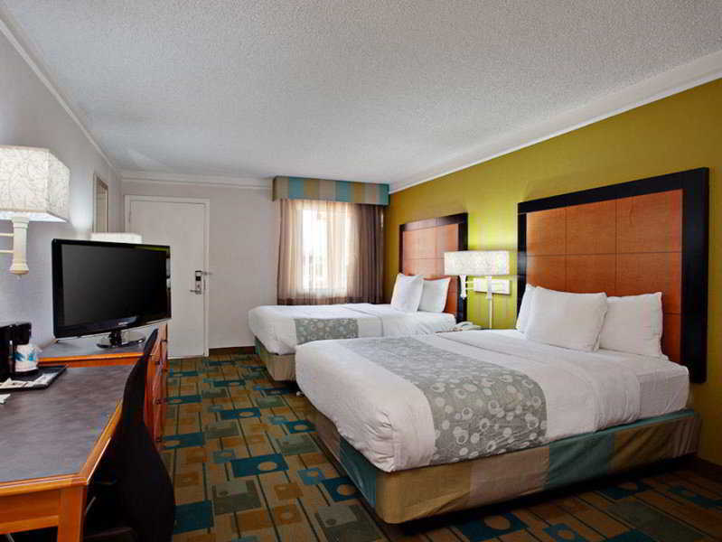 La Quinta By Wyndham North